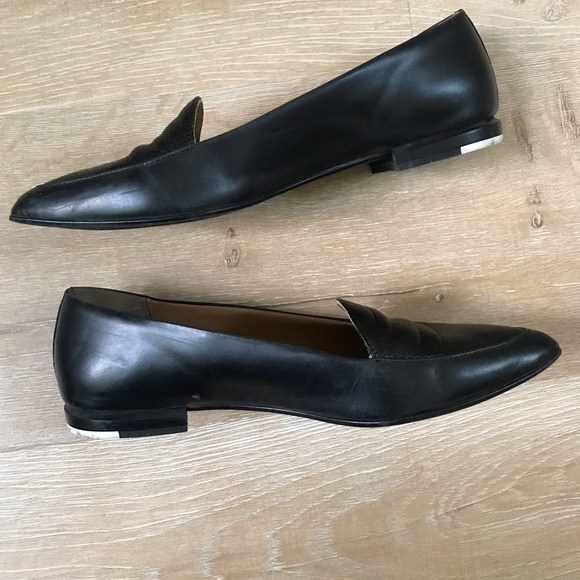 Everlane Italian-made Pointed Loafers - Picture 4 of 5